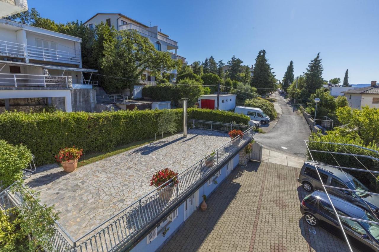 Blue Pearl Apartments Crikvenica Buitenkant foto