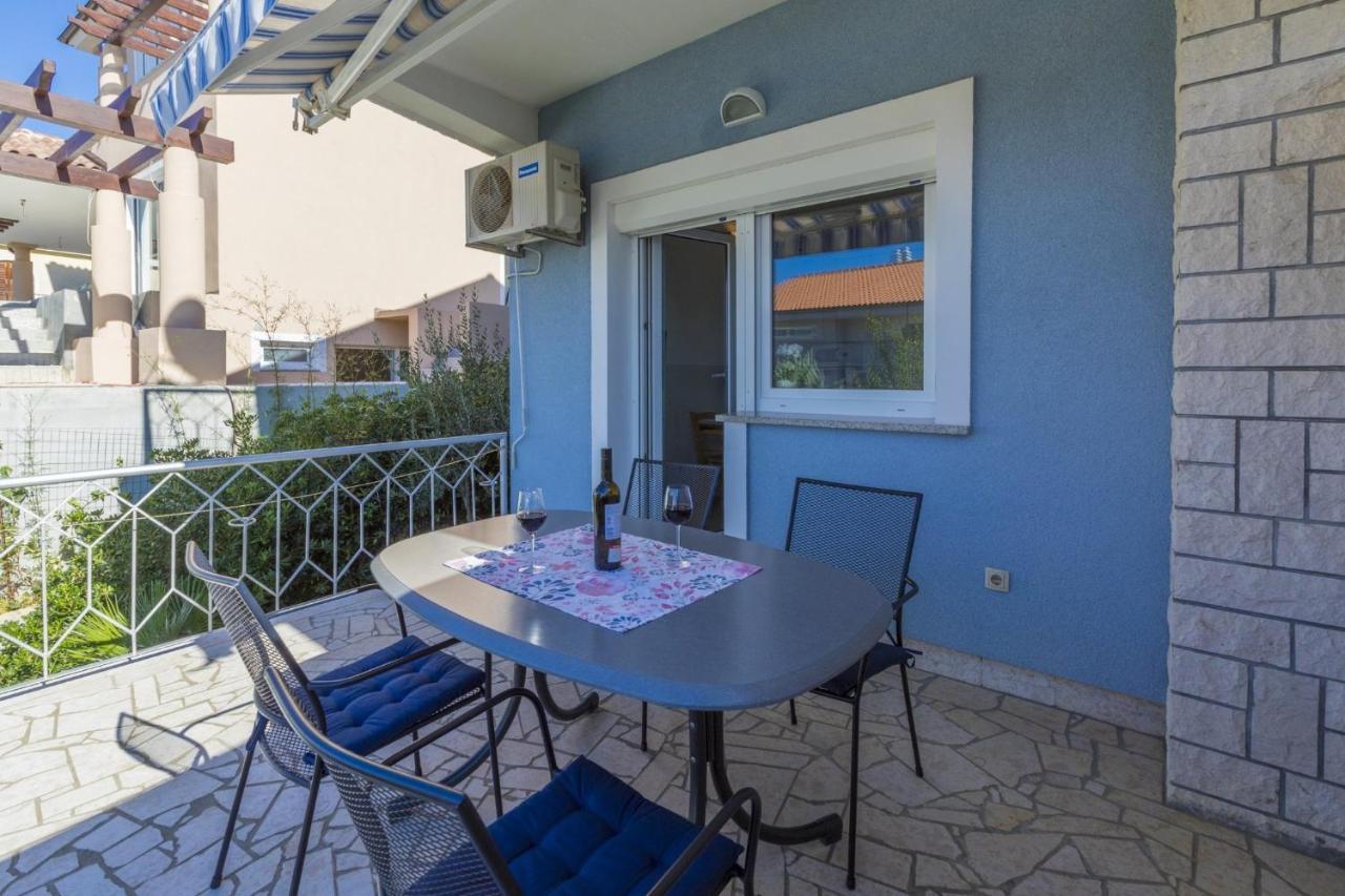 Blue Pearl Apartments Crikvenica Buitenkant foto