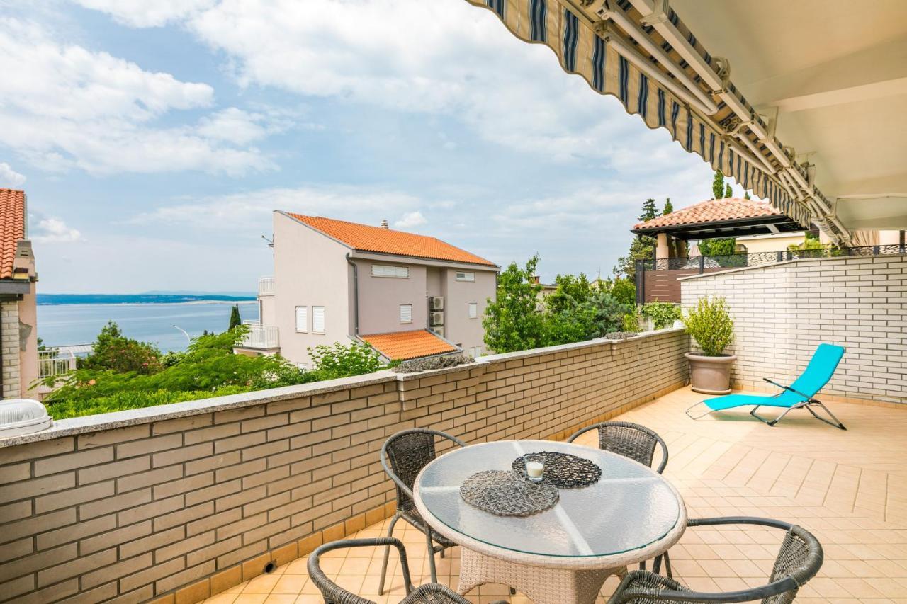 Blue Pearl Apartments Crikvenica Buitenkant foto