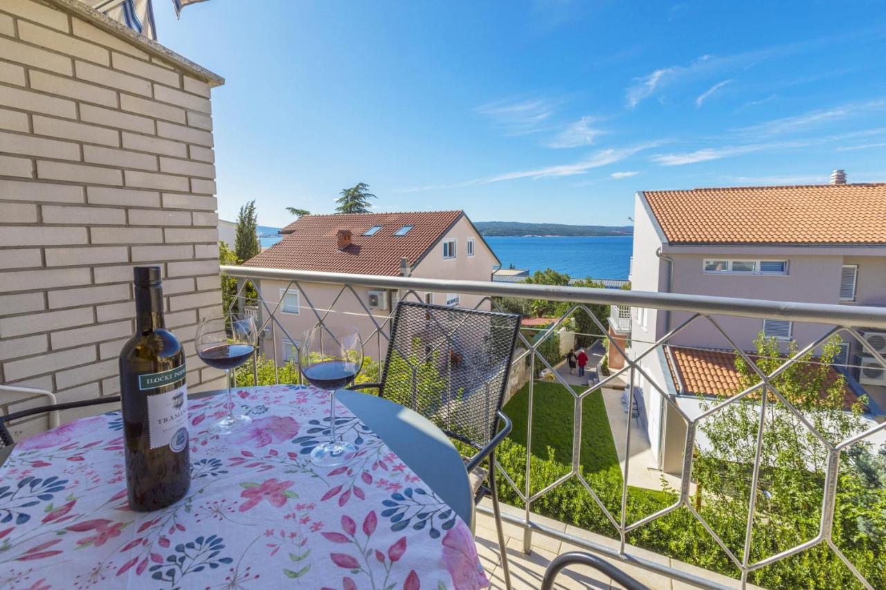 Blue Pearl Apartments Crikvenica Buitenkant foto