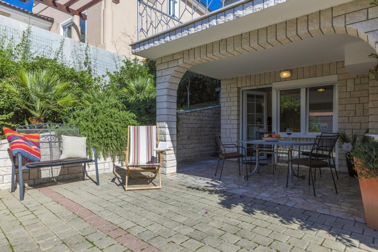 Blue Pearl Apartments Crikvenica Buitenkant foto