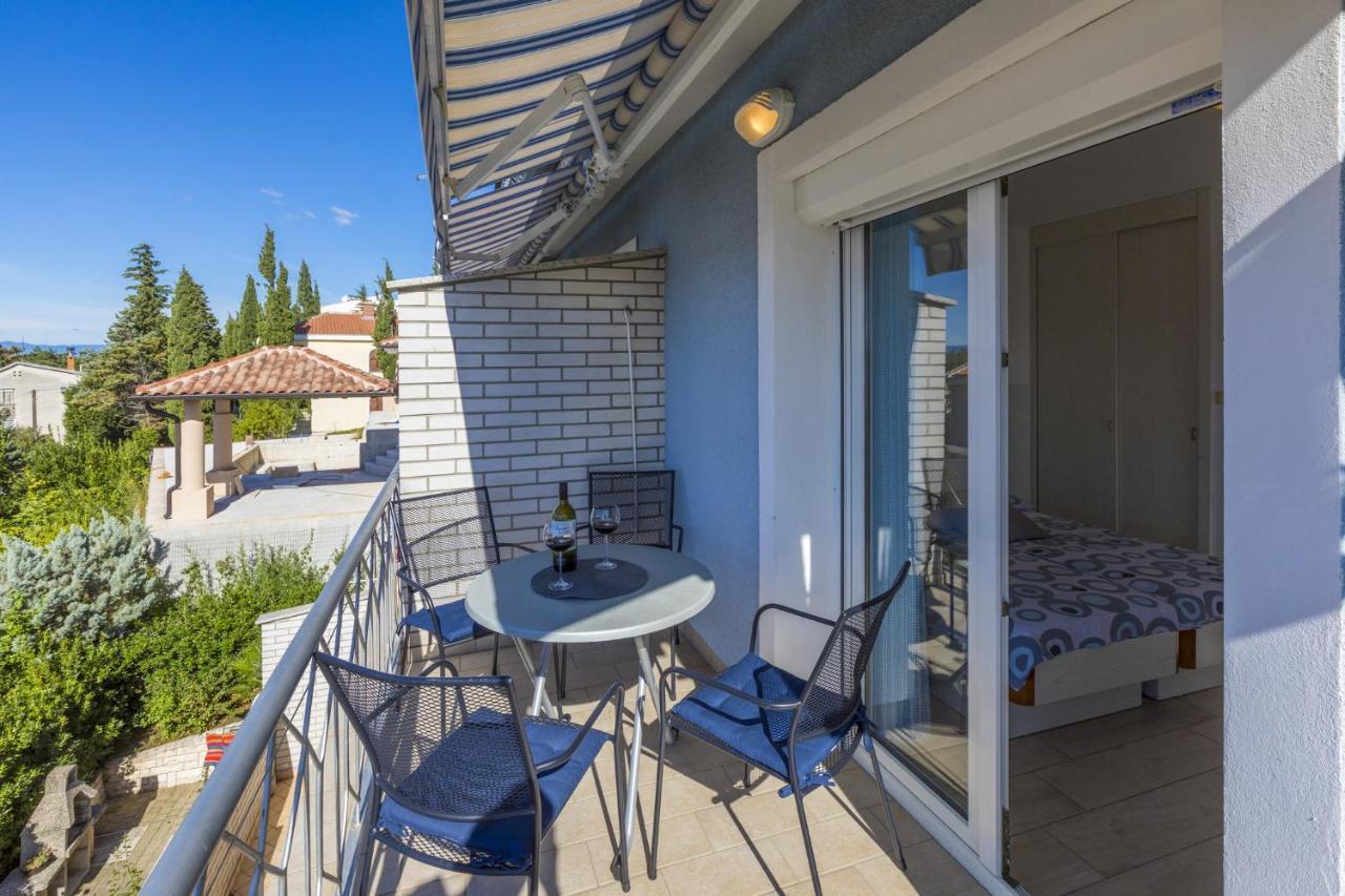 Blue Pearl Apartments Crikvenica Buitenkant foto