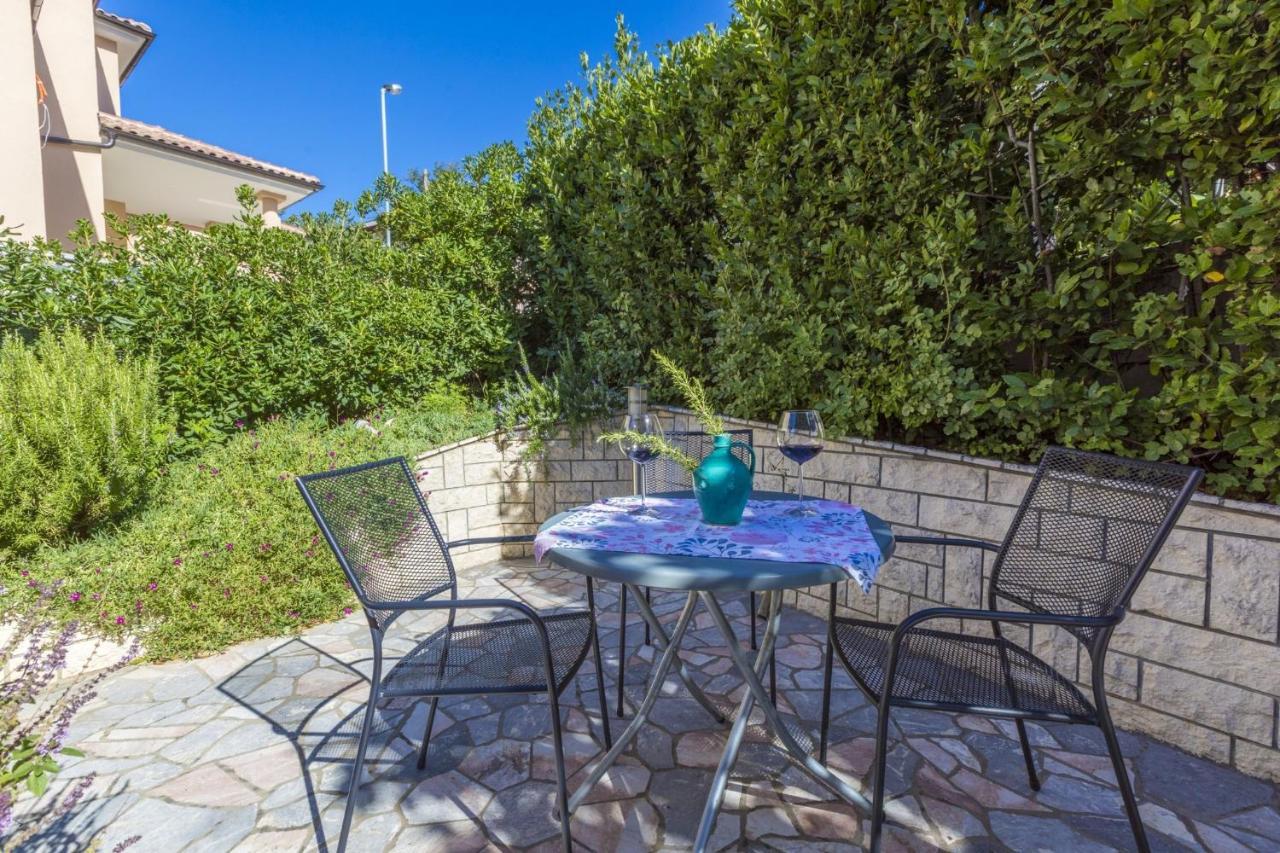 Blue Pearl Apartments Crikvenica Buitenkant foto